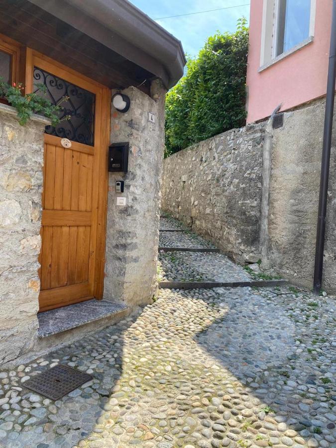 Al Cottage Oliveto Lario Bagian luar foto